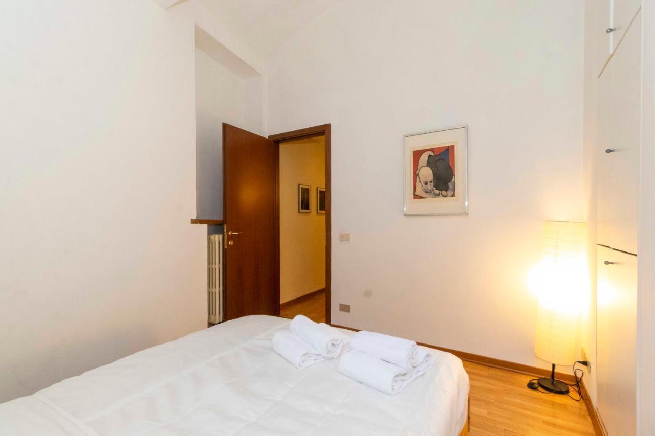 Porta Nuova & San Salvario Roomy Flat